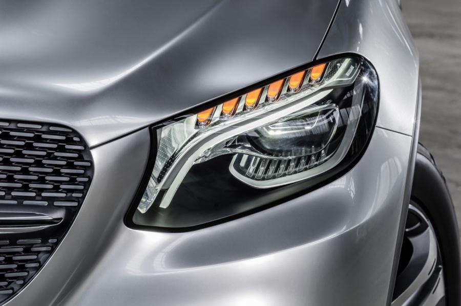  Mercedes-Benz Concept Coupe SUV 2014 года  (фото 16 из 47)